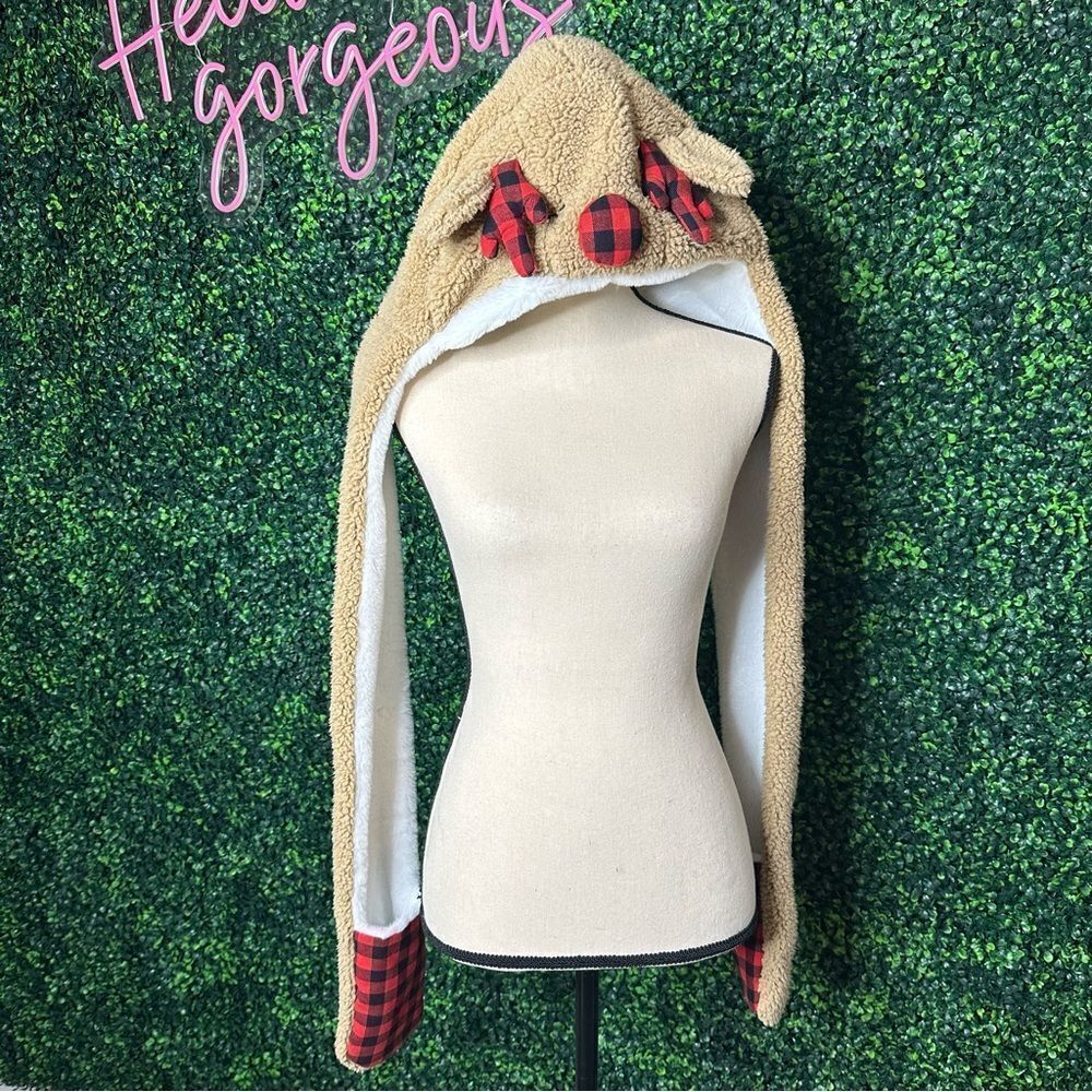 Reindeer Plaid Christmas Claire’s Hooded Scarf